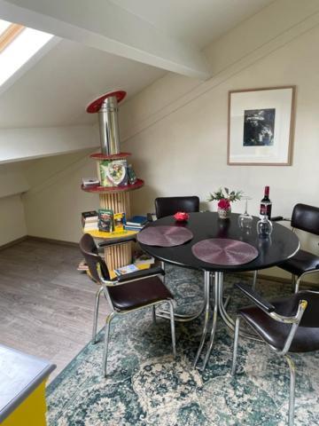 Onder De Pannen Apartment Stavoren Bagian luar foto